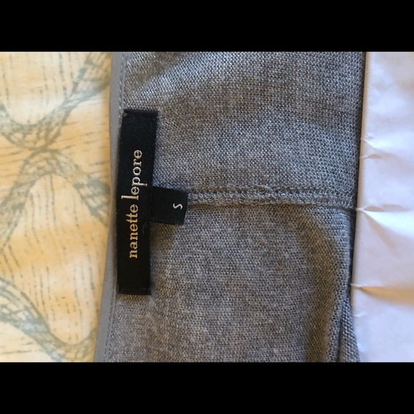 Nanette Lepore Gray long sleeved top f - Picture 5 of 5